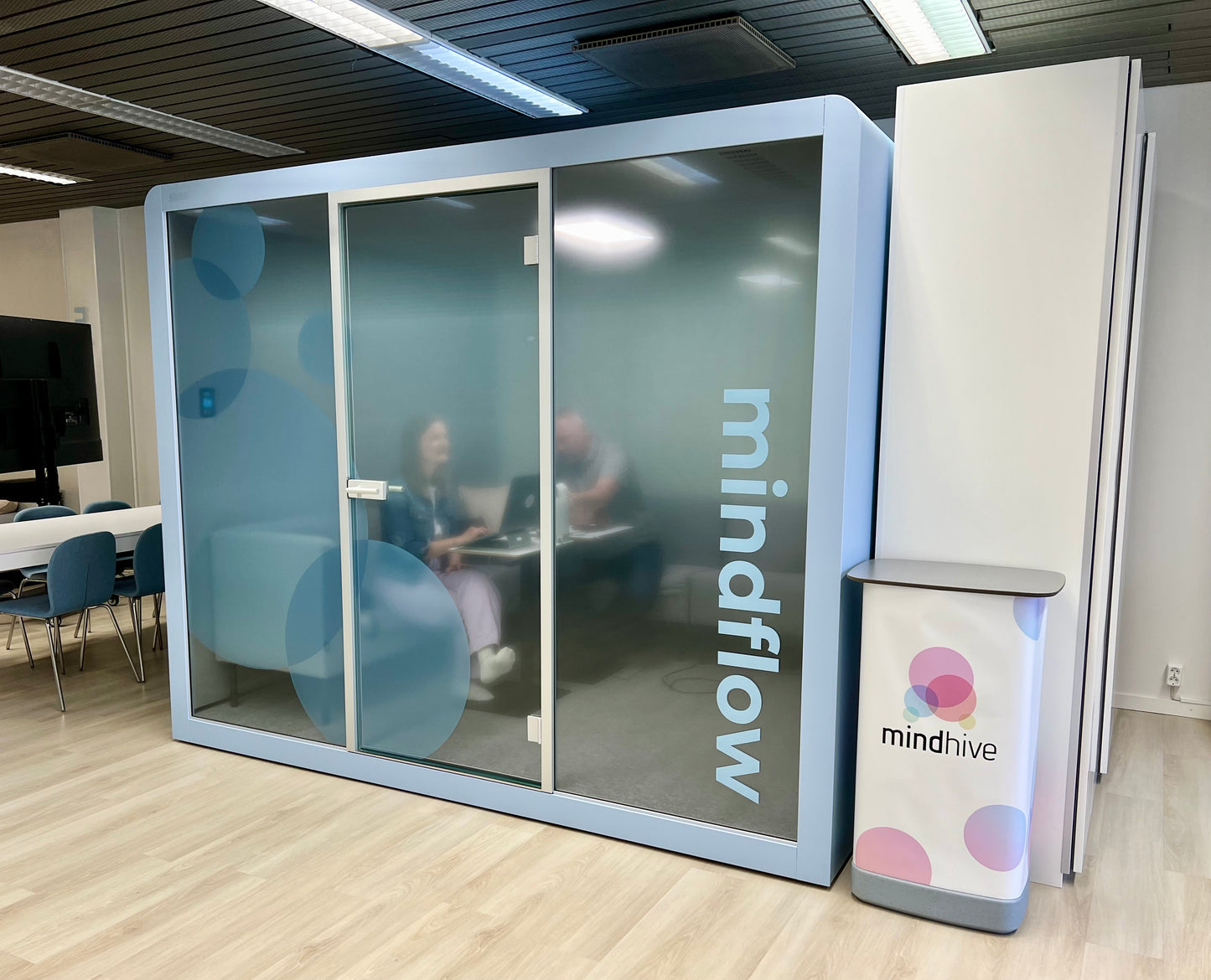 Mindhive vuokrattava kokoustila 2-6 hengelle